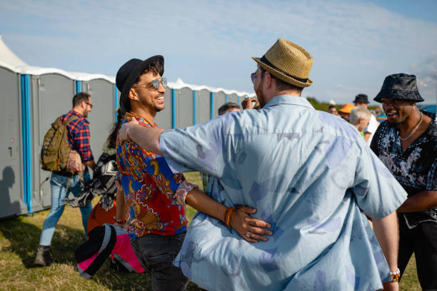 Best Luxury portable toilet rental  in Grayslake, IL